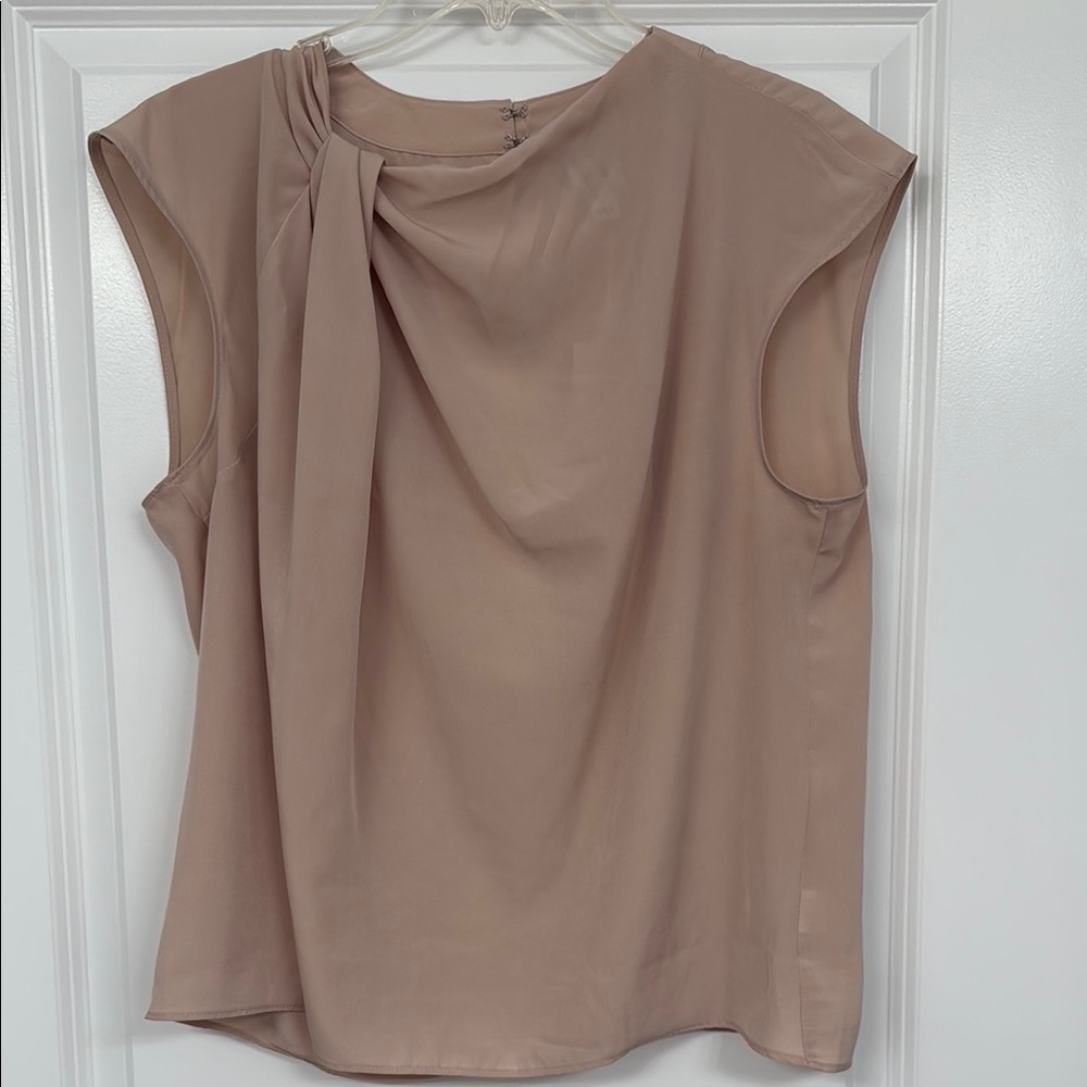 Elegant Worthington Tan Women's Top